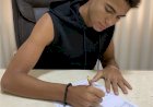 Filho do ex-vice prefeito de Trindade assina primeiro contrato como jogador de futebol: “estou muito feliz, sei que é apenas o começo dessa nova jornada”
