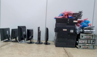 SECRETARIA MUNICIPAL DE TRABALHO E GERAÇÃO DE EMPREGO RECEBE 15 COMPUTADORES DOADOS POR EMPRESÁRIOS DE TRINDADE