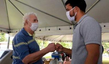 MARDEN JÚNIOR LAMENTA MORTE DE PADRE JESUS FLORES E DECRETA LUTO OFICIAL POR TRÊS DIAS