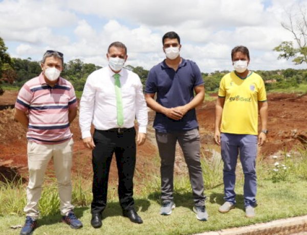 MARDEN JÚNIOR VISITA OBRAS DO PARQUE HUGO REIS E DO GINÁSIO DO MAYSA 1, NA REGIÃO LESTE DE TRINDADE