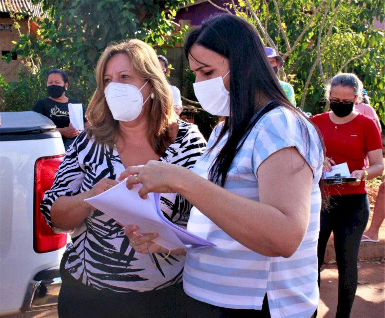 GABRIELA ALVES COMANDA ENTREGA DE CESTAS BÁSICAS PARA MORADORES DO SETOR JARDIM IMPERIAL I