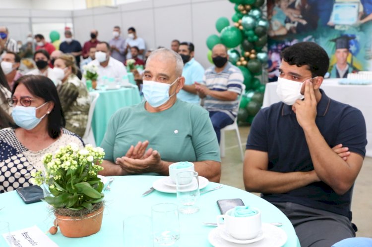 Aos 31 anos, Marden Júnior recebe homenagens pelo aniversário, celebrado nesta segunda-feira