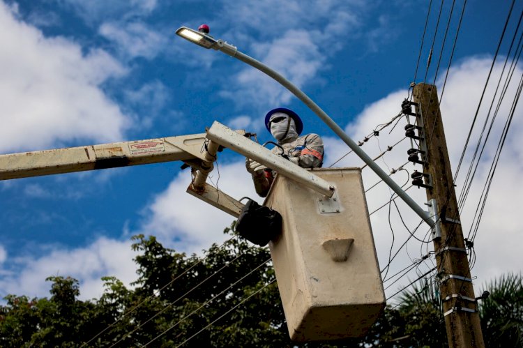 PROGRAMA TRINDADE A CIDADE QUE BRILHA CHEGA A MAIS BAIRROS DO MUNICÍPIO